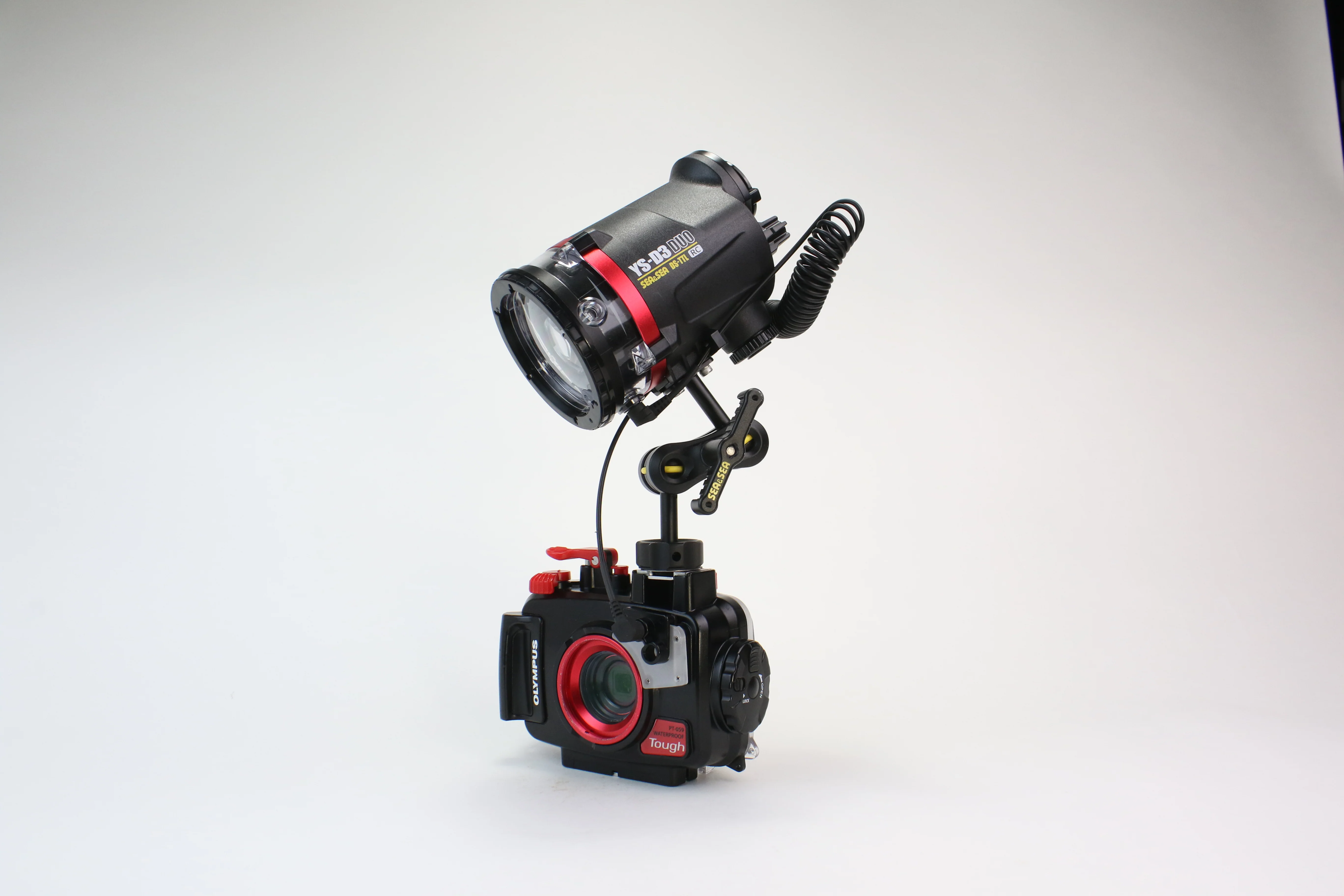 YS-D3 DUO Underwater Strobe - Image 3